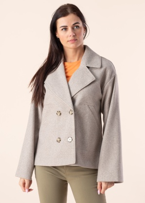 Only pavasara-rudens virsjaka Nancy