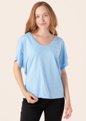 b.young T-krekls Tammi