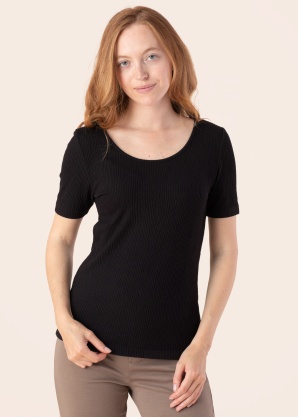 b.young T-krekls Rimanila