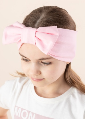 Lenne galvas saite Karen