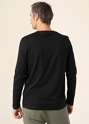 Diverse T-krekls ar garām piedurknēm