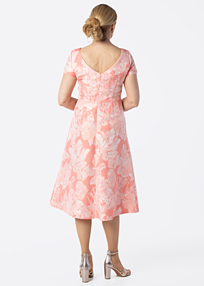 Kairi Vilderson kleita