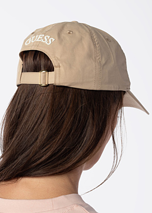 Guess cepure ar nagu