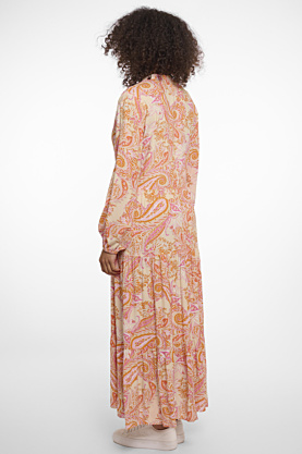 Rino & Pelle kleita Brenda