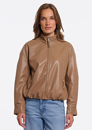 Rino & Pelle pavasara-rudens virsjaka Shay