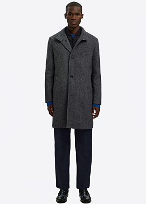 Selected mētelis Rainar