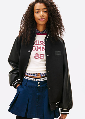 Весенне-осенняя куртка Tommy Jeans