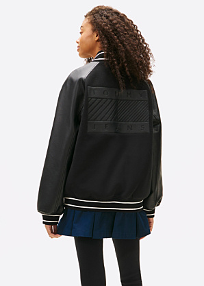 Весенне-осенняя куртка Tommy Jeans