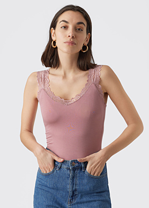 Vero Moda tops Rosa