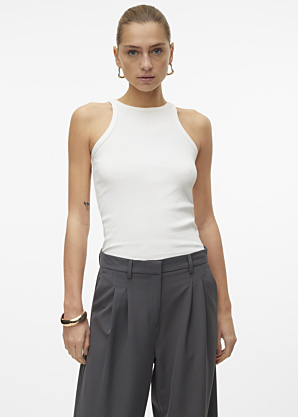 Vero Moda tops Chloe