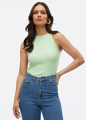 Vero Moda tops Chloe