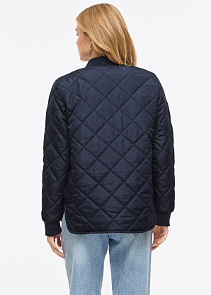 Vila Tepitud pavasara-rudens virsjaka Tate