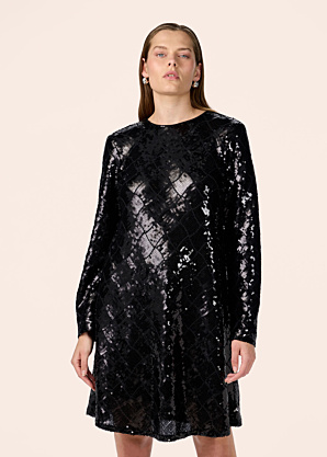 Платье Chekka YAS