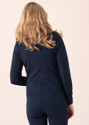 b.young jaka Rizetta