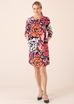 Betty Barclay kleita