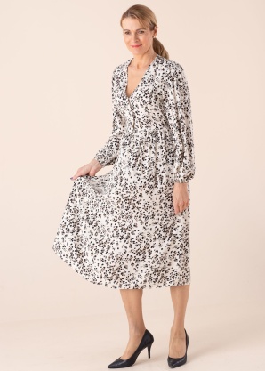 Selected kleita Beth