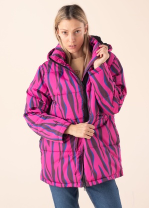 YAS Ziemas virsjaka Zeela