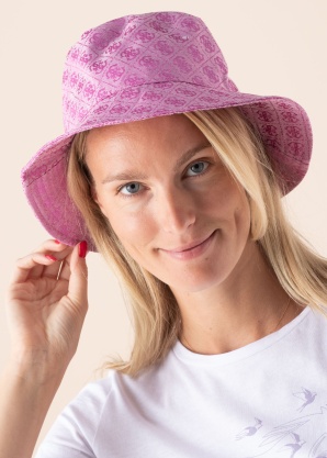 Guess Pavasara-rudens cepure Aviana