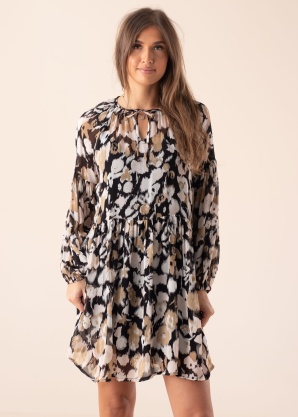 b.young kleita Fibba