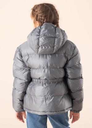 Nike Ziemas virsjaka