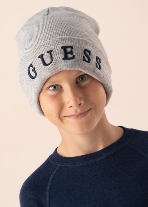 Зимняя шапка Guess