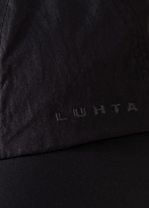 Luhta cepure ar nagu Naarkoski