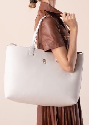 Сумка Iconic Tommy Hilfiger