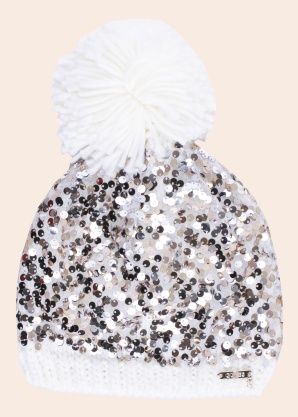 Зимняя шапка Guess