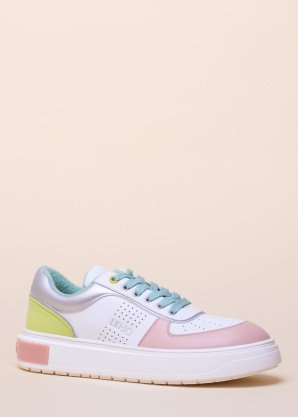 Liu-Jo kedas Ariel 65