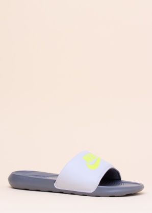 Nike baseina iešļūcenes Victori One