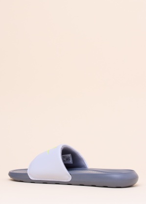 Nike baseina iešļūcenes Victori One