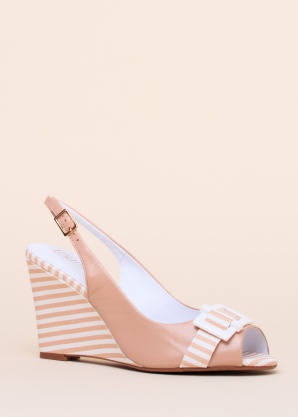 Loretta Vitale ādas kurpes