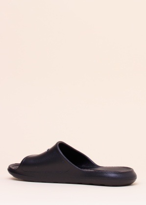 Nike iešļūcenes Victori One