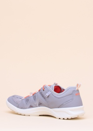 Ecco pastaigu apavi no sieta tekstila Terracruise