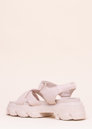 Кожаные туфли Marco Tozzi