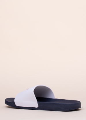 Levi's baseina iešļūcenes June Poster