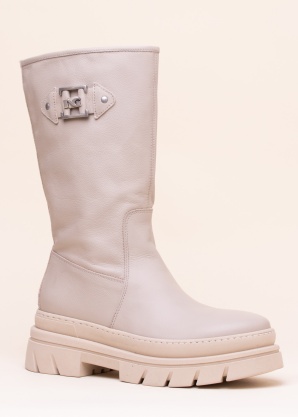 NeroGiardini zābaki Giakarta