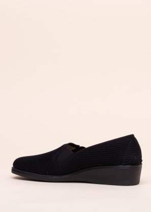 Campello slēgtas kurpes