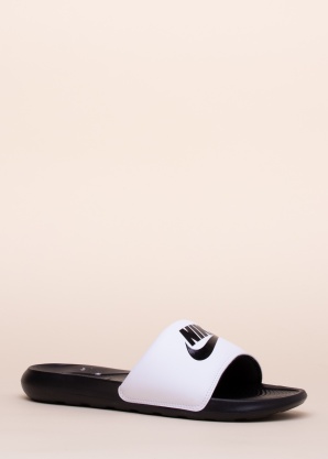 Nike baseina iešļūcenes Victori One