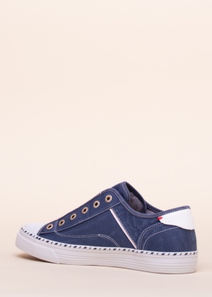 Тенниски Mustang