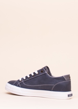 Тенниски Mustang