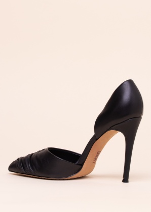 DKNY slēgtas kurpes Maita