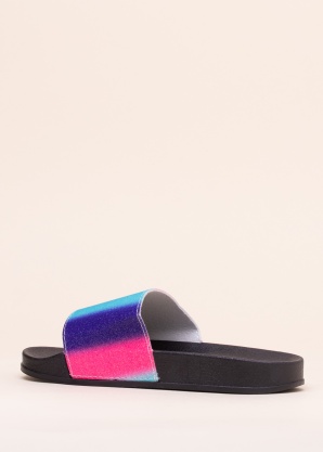 Best Buy iešļūcenes
