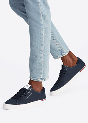 Tommy Hilfiger kedas