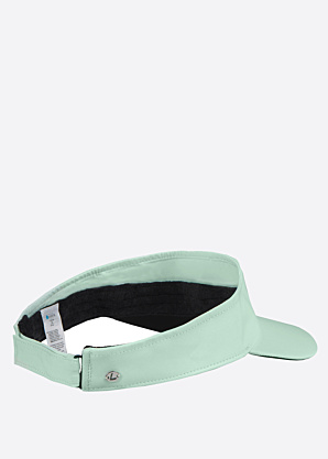 Luhta cepure ar nagu Naumola