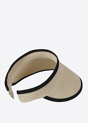 Luhta cepure ar nagu Nummis