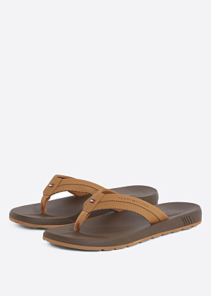 Tommy Hilfiger iešļūcenes