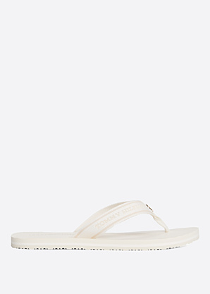 Tommy Hilfiger iešļūcenes