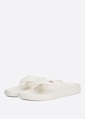 Tommy Hilfiger iešļūcenes