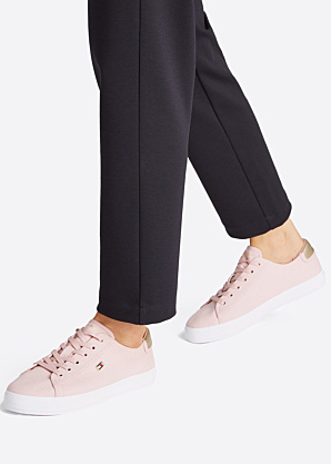 Tommy Hilfiger kedas